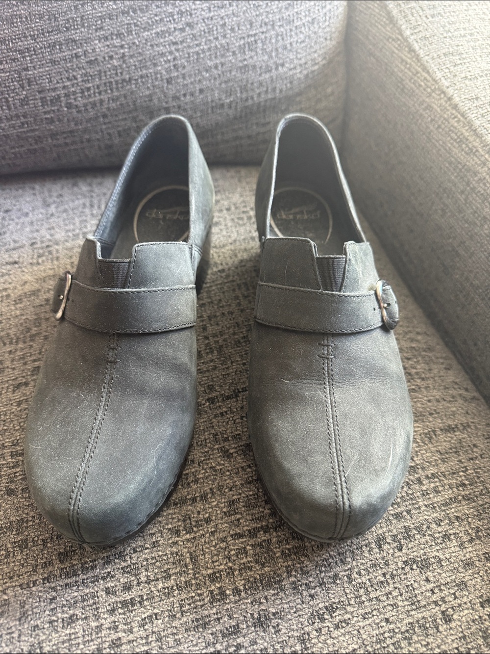 Dansko Sz 42 Womens Gray Suede Slip-On Clog ankle boot with Buckle